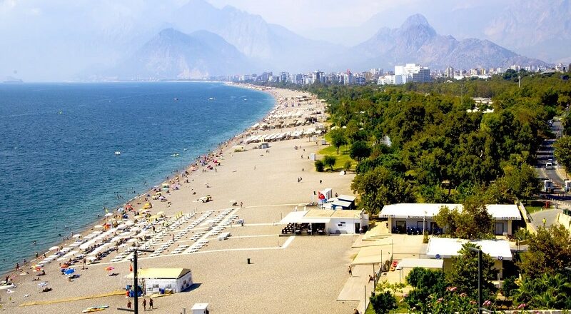 The Top Hotels in Antalya: A Luxurious Retreat by the Mediterranean